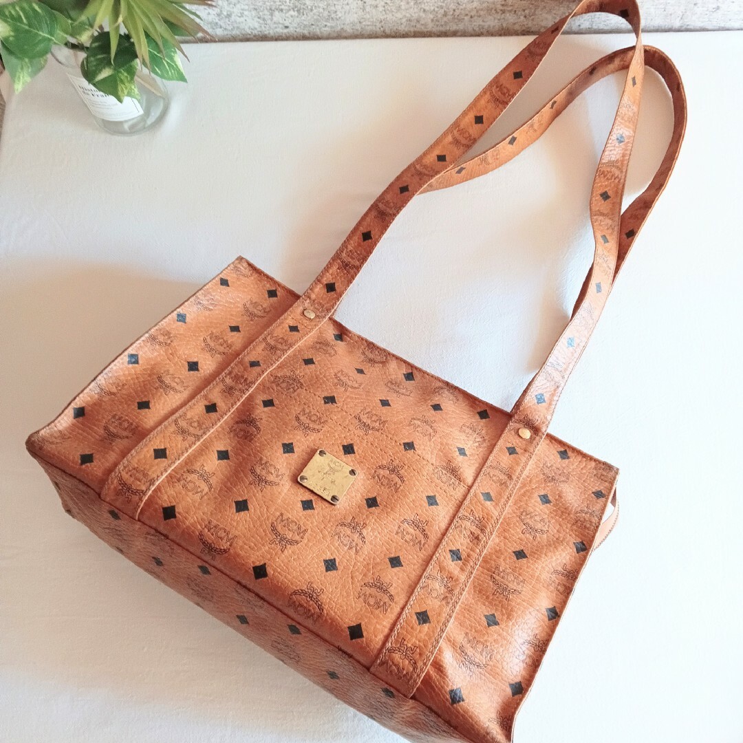 MCM - 良品 MCM レザー トートバッグ ショルダーバッグ 鞄 MCM - 良品 MCM レザー トートバッグ ショルダーバッグ 鞄