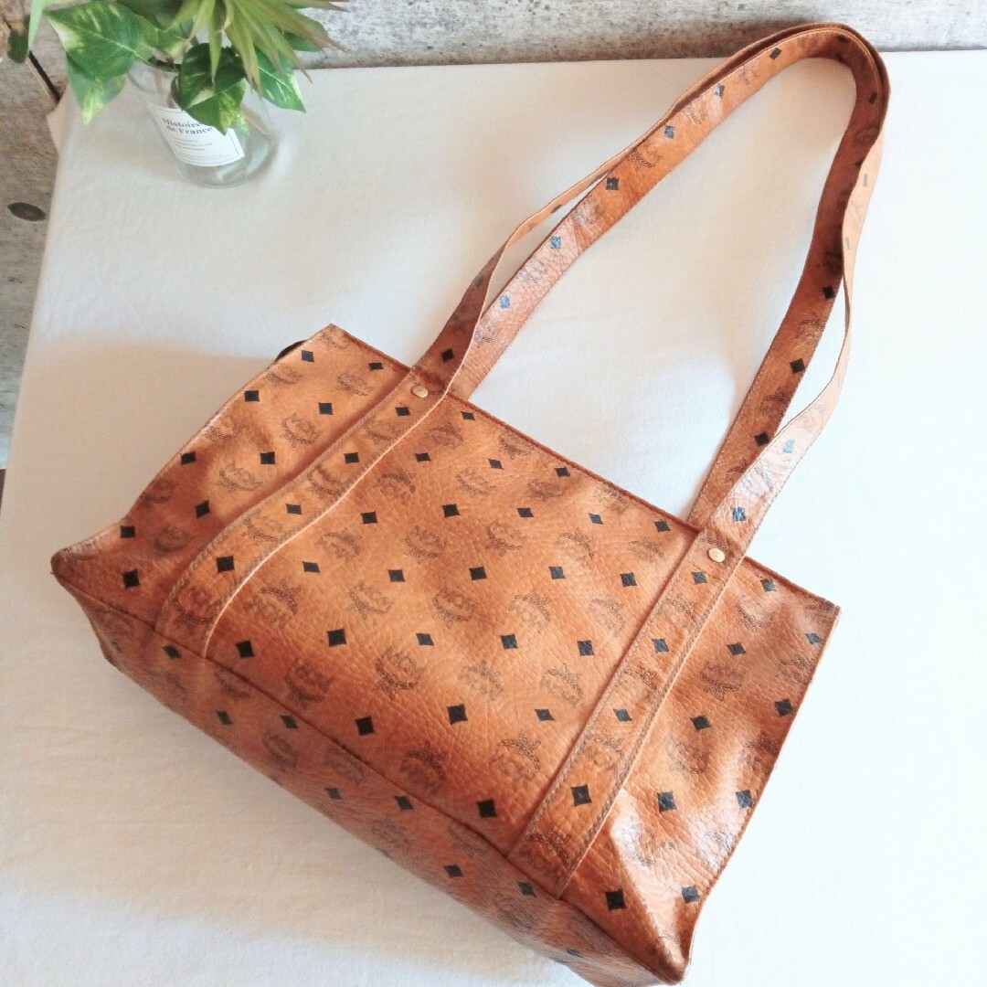 MCM - 良品 MCM レザー トートバッグ ショルダーバッグ 鞄 MCM - 良品 MCM レザー トートバッグ ショルダーバッグ 鞄