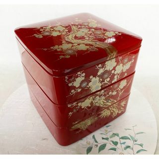 重箱 おせち 朱塗松竹梅蒔絵螺鈿入内黒 6.5寸 19.5cm 正月 弁当箱(弁当用品)