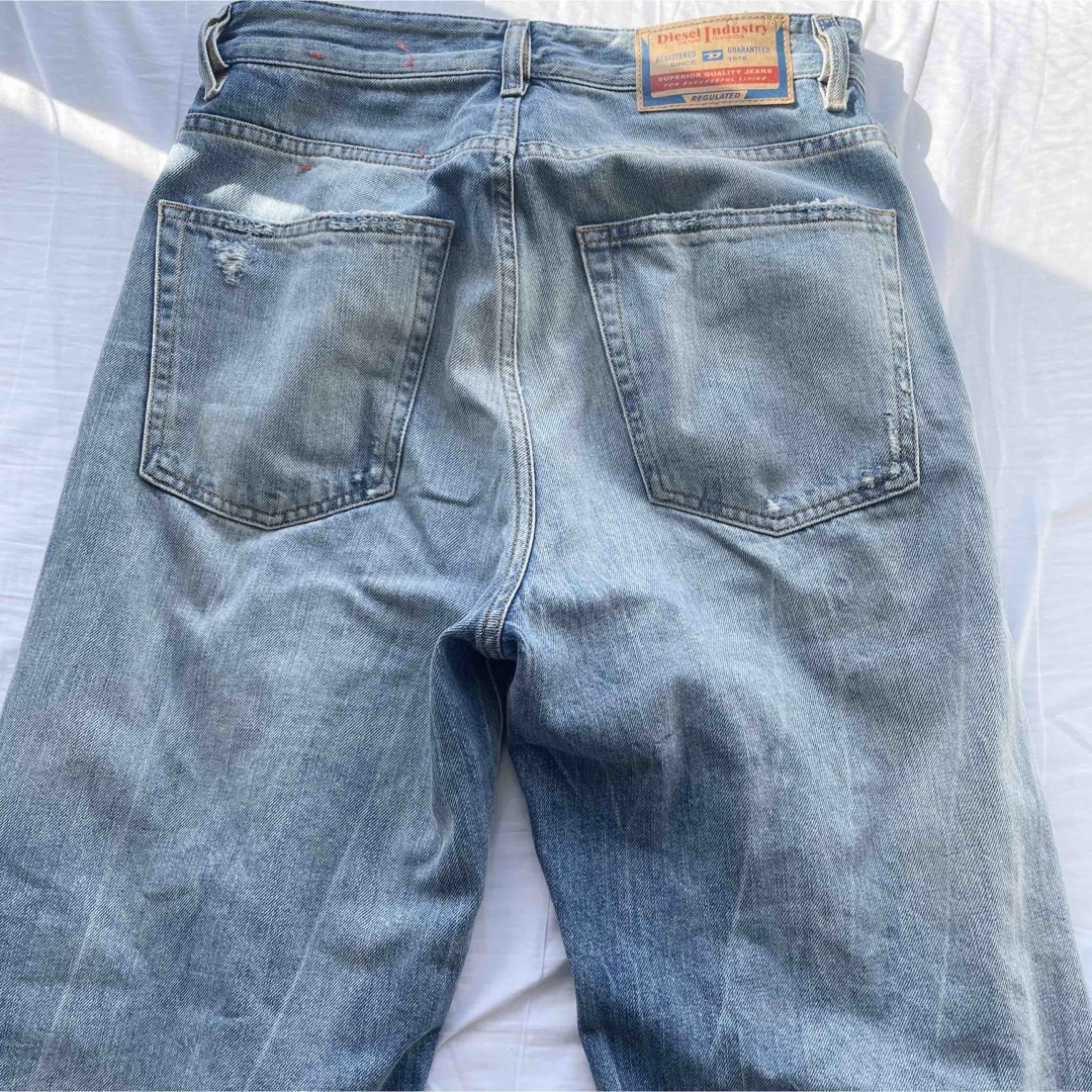 DIESEL D-SIRE ダメージワイドレッグデニム w23 DIESEL D-SIRE ダメージワイドレッグデニム w23