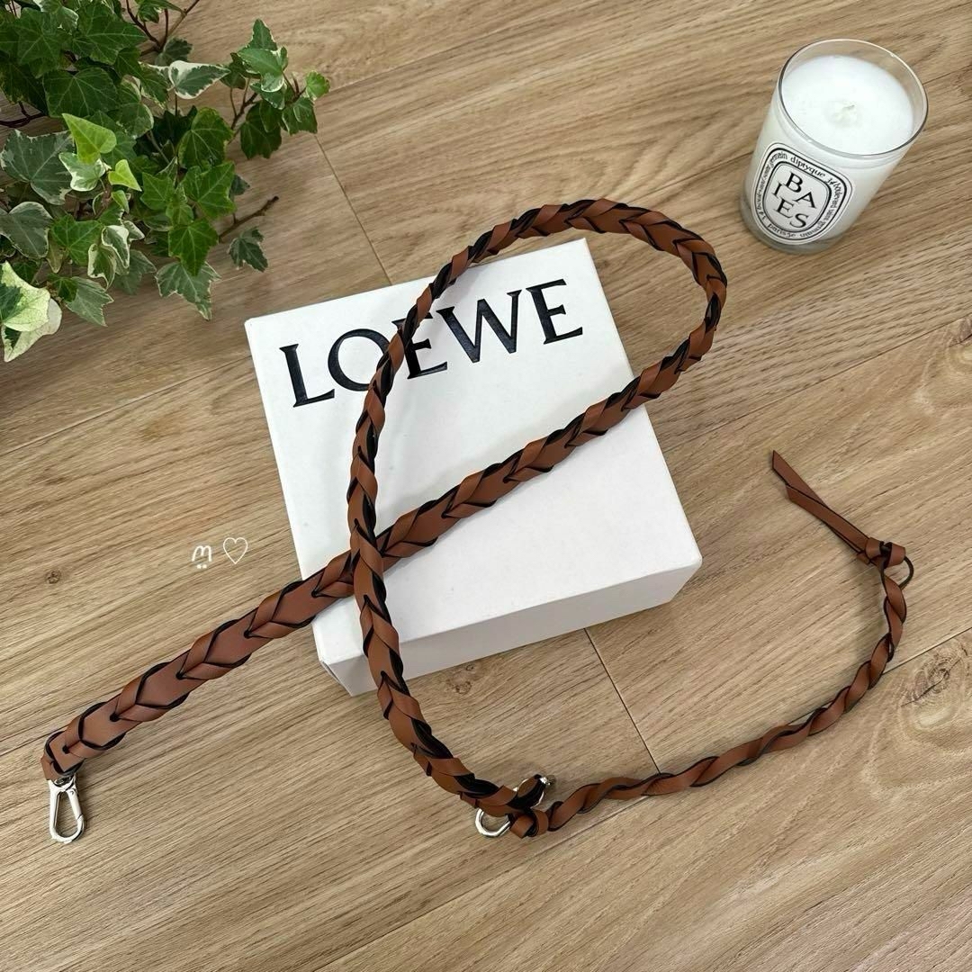 LOEWEロエベ シンブレイデッドストラップ 編み込みショルダー LOEWEロエベ シンブレイデッドストラップ 編み込みショルダー