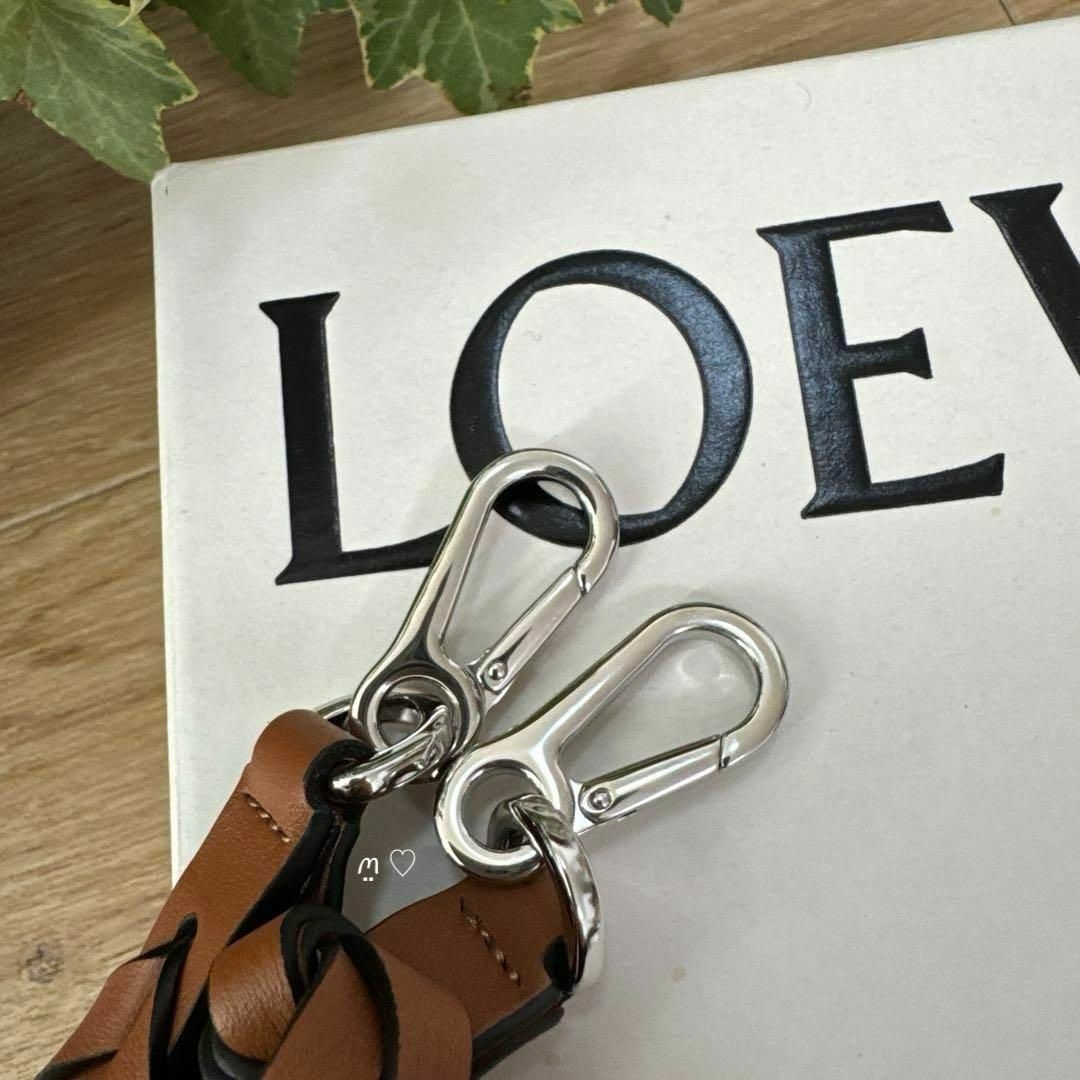 LOEWEロエベ シンブレイデッドストラップ 編み込みショルダー LOEWEロエベ シンブレイデッドストラップ 編み込みショルダー