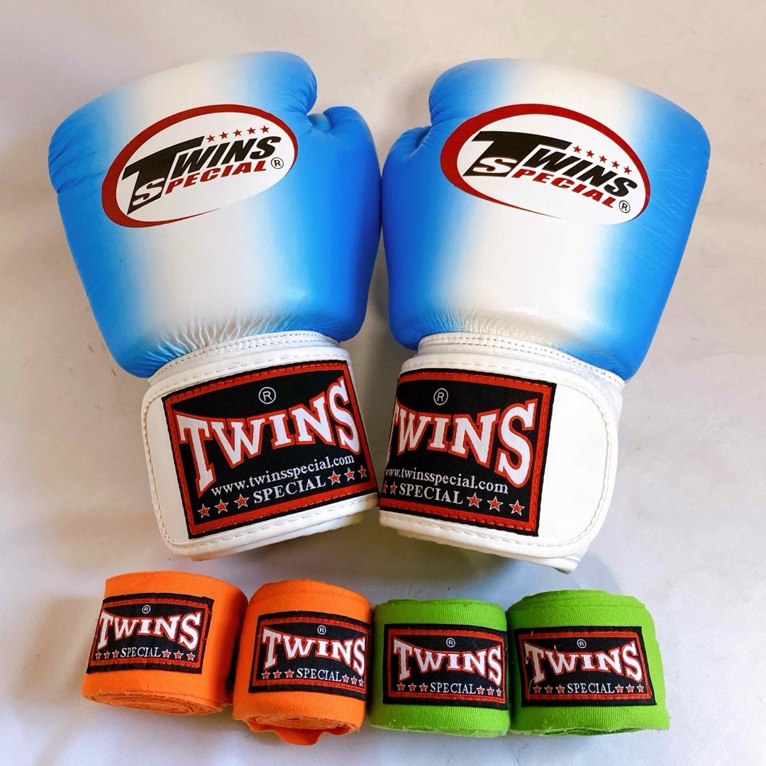 ツインズ - TWINS ツインズ ボクシンググローブ 8oz 8オンス ツインズ - TWINS ツインズ ボクシンググローブ 8oz 8オンス