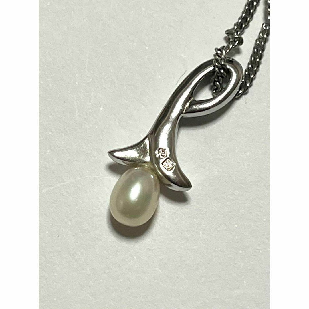 TASAKI - 美品 TASAKI 田﨑真珠 1粒 パール ネックレス シルバー TASAKI - 美品 TASAKI 田﨑真珠 1粒 パール ネックレス シルバー