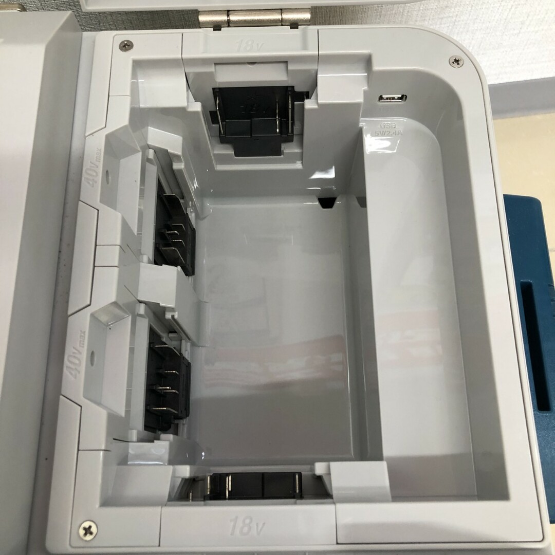 €€MAKITA マキタ 充電式保冷温庫 本体のみ CW001G ブルー €€MAKITA マキタ 充電式保冷温庫 本体のみ CW001G ブルー