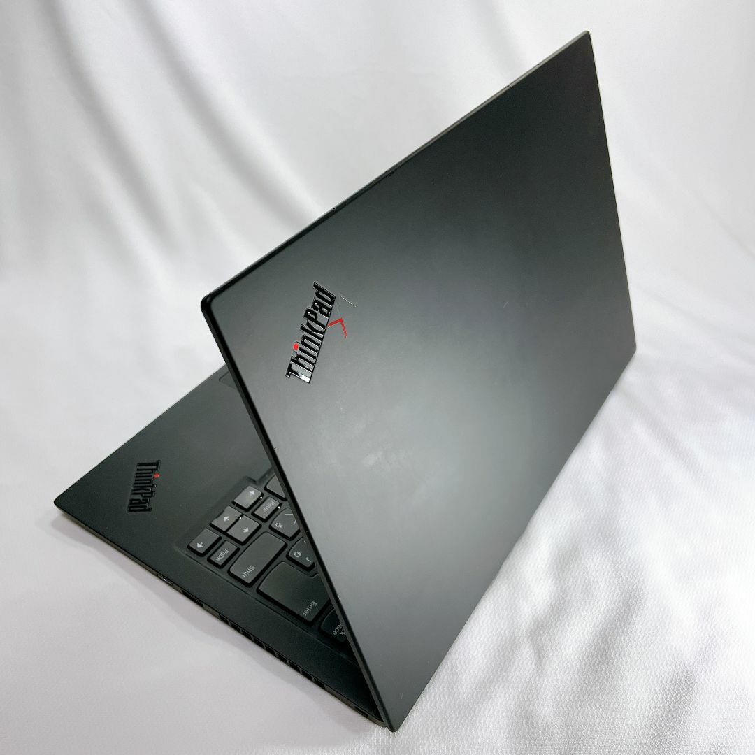タッチパネル】軽量薄型 ThinkPad X1 Carbon 7th タッチパネル】軽量薄型 ThinkPad X1 Carbon 7th