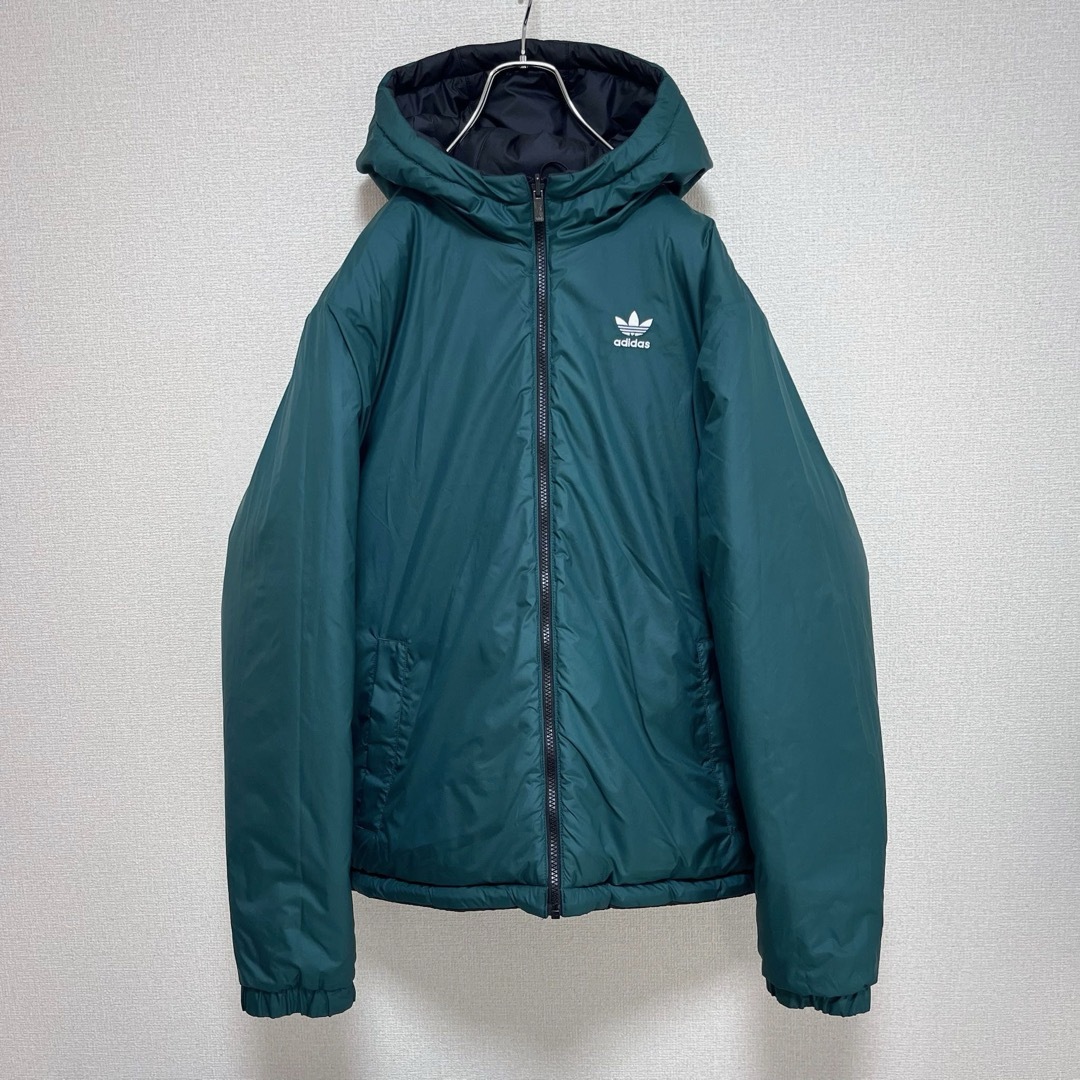 美品 adidas 中綿ナイロンジャケット リバーシブル 黒×緑 でか 美品 adidas 中綿ナイロンジャケット リバーシブル 黒×緑 でか