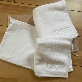 Dior(タオル/バス用品)のフリマアイテム一覧 Dior(タオル/バス用品)のフリマアイテム一覧