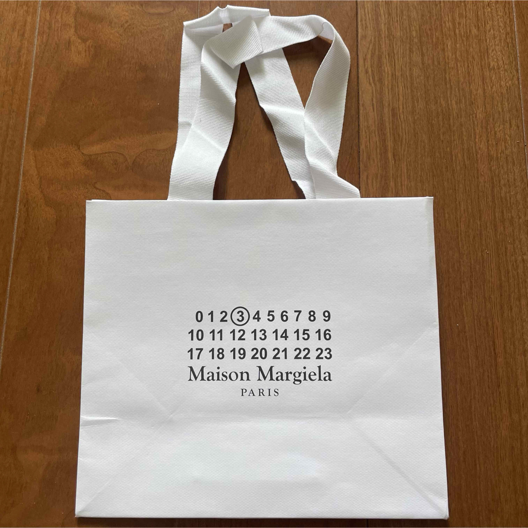 Maison Margiela(旧Maison Martin Margiela)(メゾンマルジェラ)のMaison Margiela ショップ袋 ホワイト レディースのバッグ(ショップ袋)の商品写真