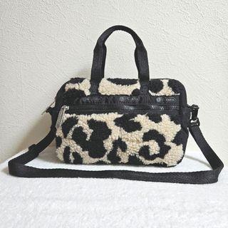 LeSportsac(レオパード ・ ショルダーバッグ)のフリマアイテム一覧 LeSportsac(レオパード ・ ショルダーバッグ)のフリマアイテム一覧