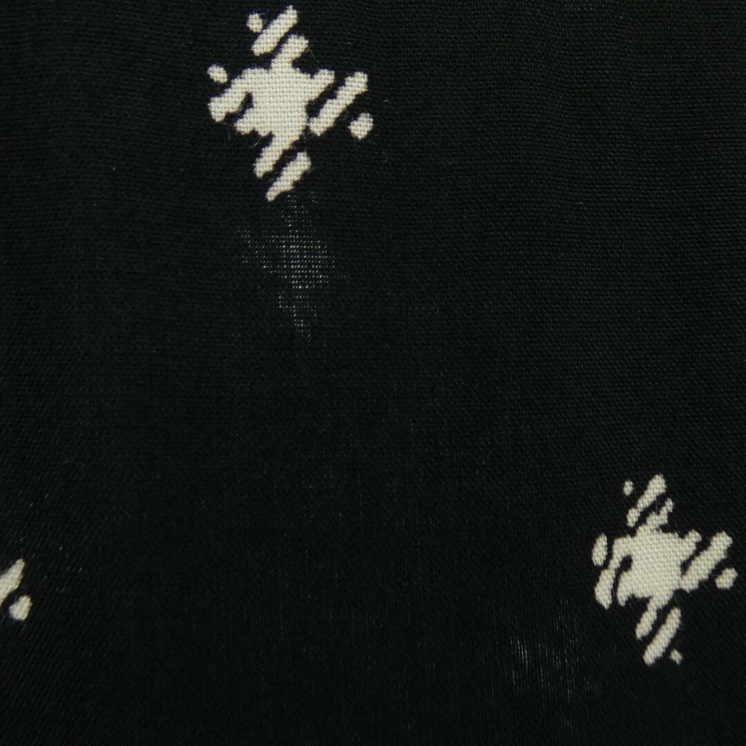 SAINT LAURENT - サンローラン SAINT LAURENT シャツの通販 by SAINT LAURENT - サンローラン SAINT LAURENT シャツの通販 by