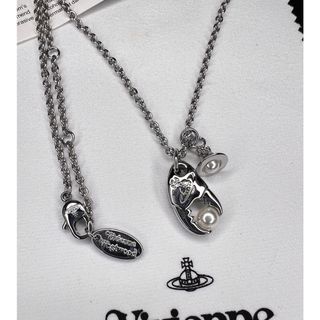ヴィヴィアンウエストウッド(Vivienne Westwood)のヴィヴィアンウエストウッド  蟹足  パールオーブ ネックレス(ネックレス)