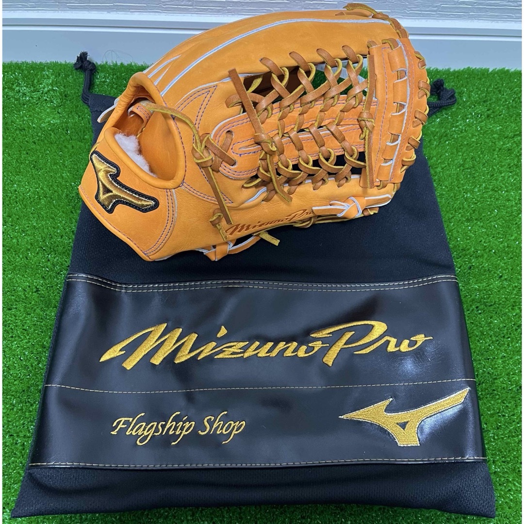 Mizuno Pro - 01.ミズノプロ 直営店限定 軟式外野手用グラブの Mizuno Pro - 01.ミズノプロ 直営店限定 軟式外野手用グラブの