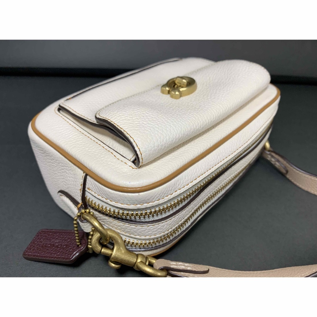 美品☆ コーチ COACH レザー カメラバッグ ショルダーバッグ 美品☆ コーチ COACH レザー カメラバッグ ショルダーバッグ