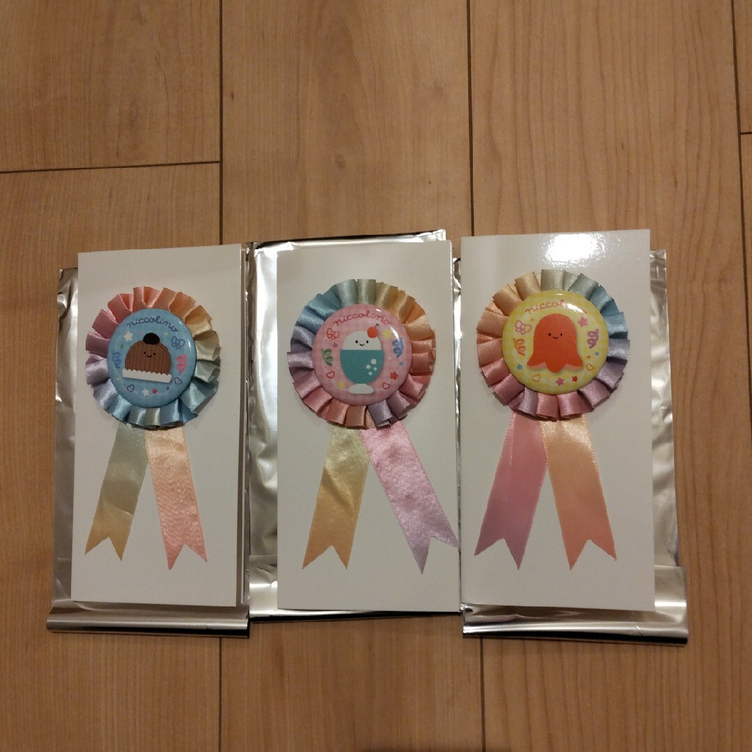 にっこりーノ ロゼッタ 缶バッチ ノベルティ コンプリート エンタメ/ホビーのアニメグッズ(バッジ/ピンバッジ)の商品写真