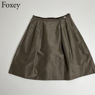 FOXEY(ひざ丈スカート)のフリマアイテム一覧 FOXEY(ひざ丈スカート)のフリマアイテム一覧