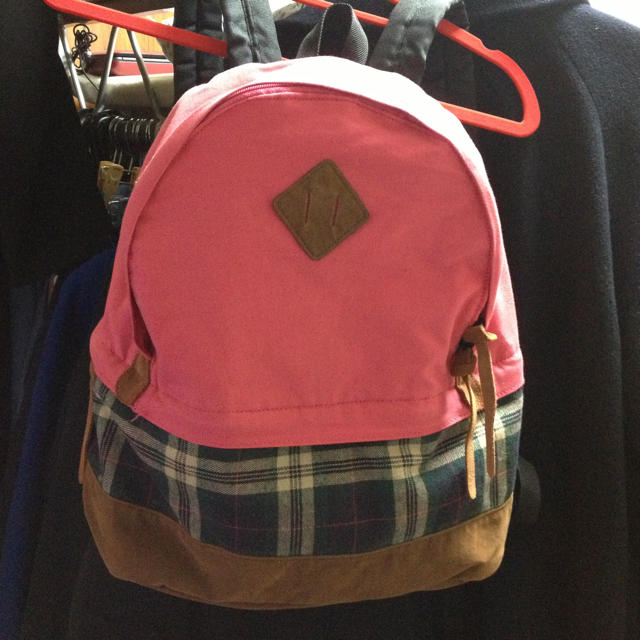 ポケットチェック♡ピンクリュック レディースのバッグ(リュック/バックパック)の商品写真