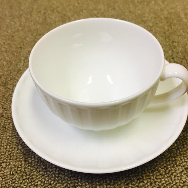 WEDGWOOD(ウェッジウッド)の【新品】WEDGWOOD ティーカップ インテリア/住まい/日用品のキッチン/食器(グラス/カップ)の商品写真