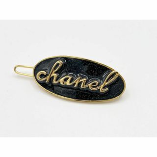 CHANEL - CHANEL シャネル ヘアクリップ 髪飾り バレッタ ロゴ ブラック ラメ ゴールド金具 C24C 超美品