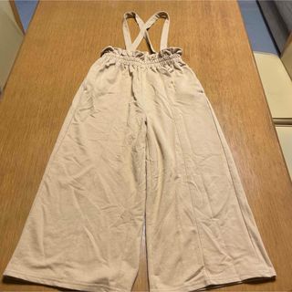 イッカ(ikka)のikka 150 ズボン　ベージュ　サロペット(パンツ/スパッツ)