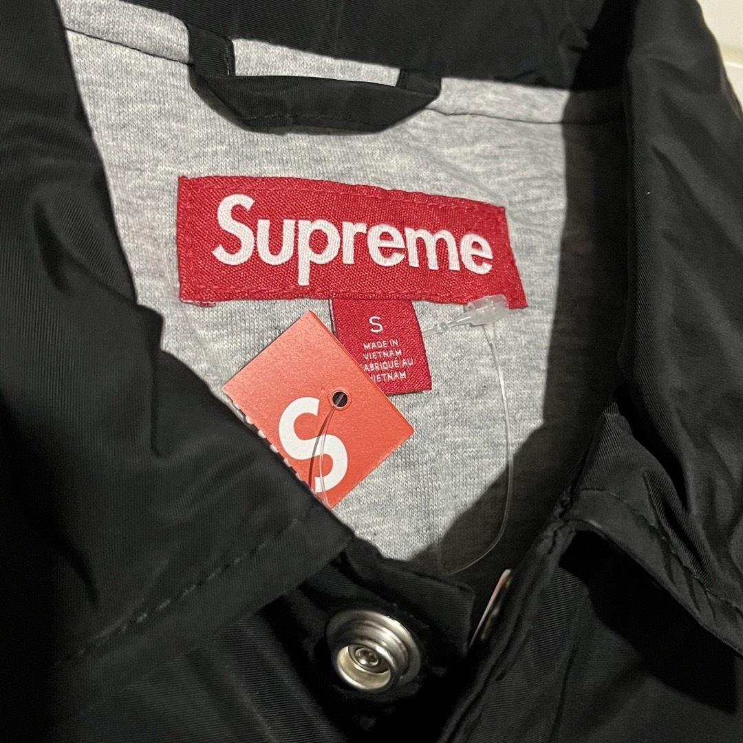 新品S/Supreme Crest Coaches Jacket 新品S/Supreme Crest Coaches Jacket