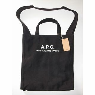 A.P.C(トートバッグ)のフリマアイテム一覧 A.P.C(トートバッグ)のフリマアイテム一覧