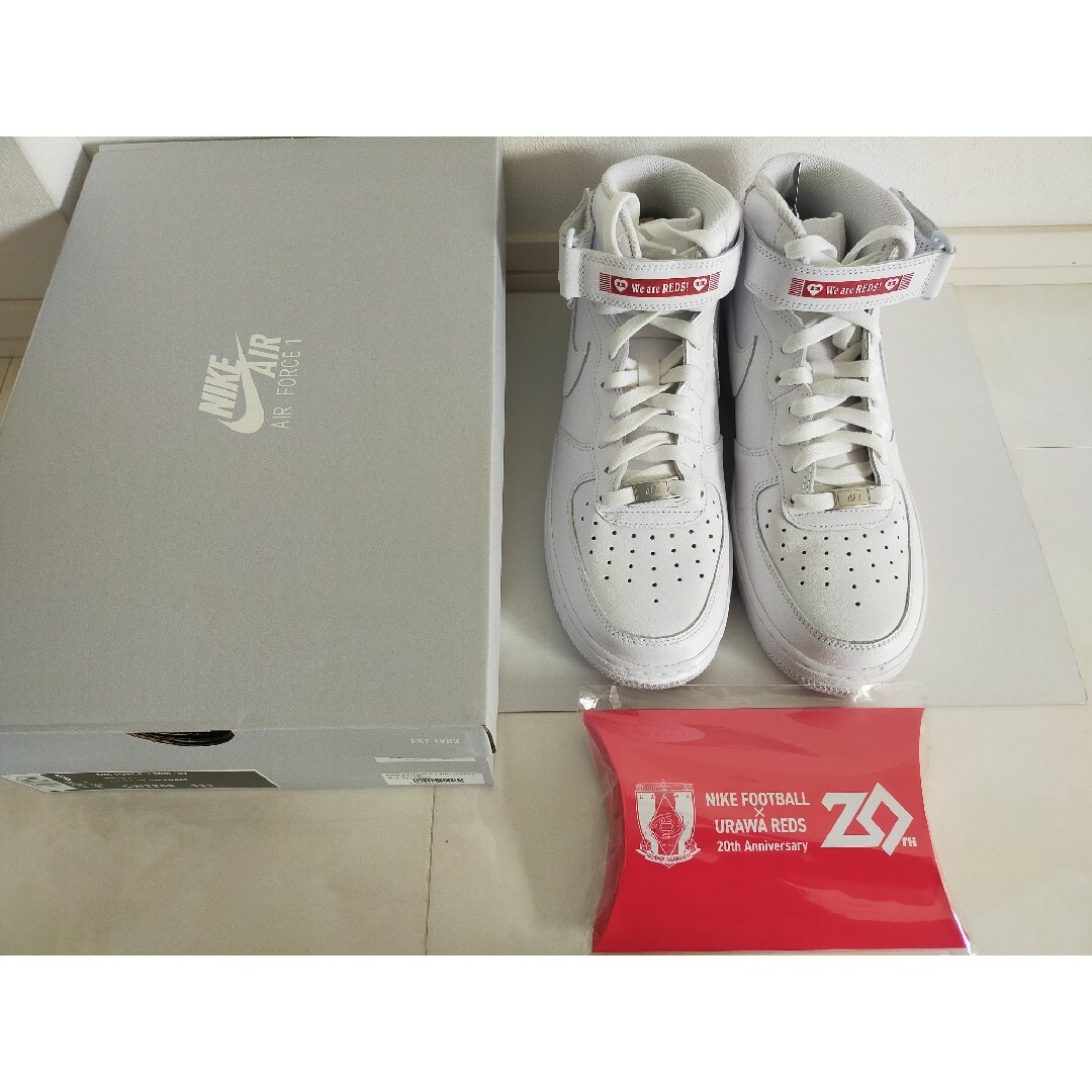 ナイキ 浦和レッズ AIR FORCE 1 MID ´07 レッド 27cm ナイキ 浦和レッズ AIR FORCE 1 MID ´07 レッド 27cm