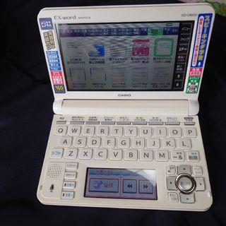 カシオ(CASIO)のCASIO 電子辞書 EX-word XD-U8600ホワイト(その他)