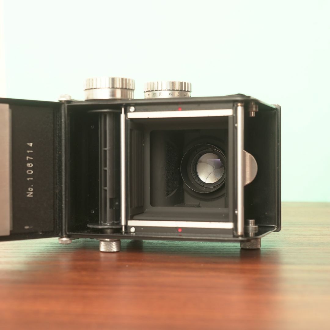 完動品◎Minoltaflex 3型ミノルタ 二眼レフ フィルムカメラ #714 完動品◎Minoltaflex 3型ミノルタ 二眼レフ フィルムカメラ #714