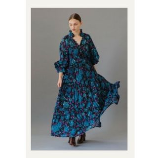 Velnica - Velnica ヴェルニカドレス ワンピース 神崎恵さん着用 Velnica - Velnica ヴェルニカドレス ワンピース 神崎恵さん着用