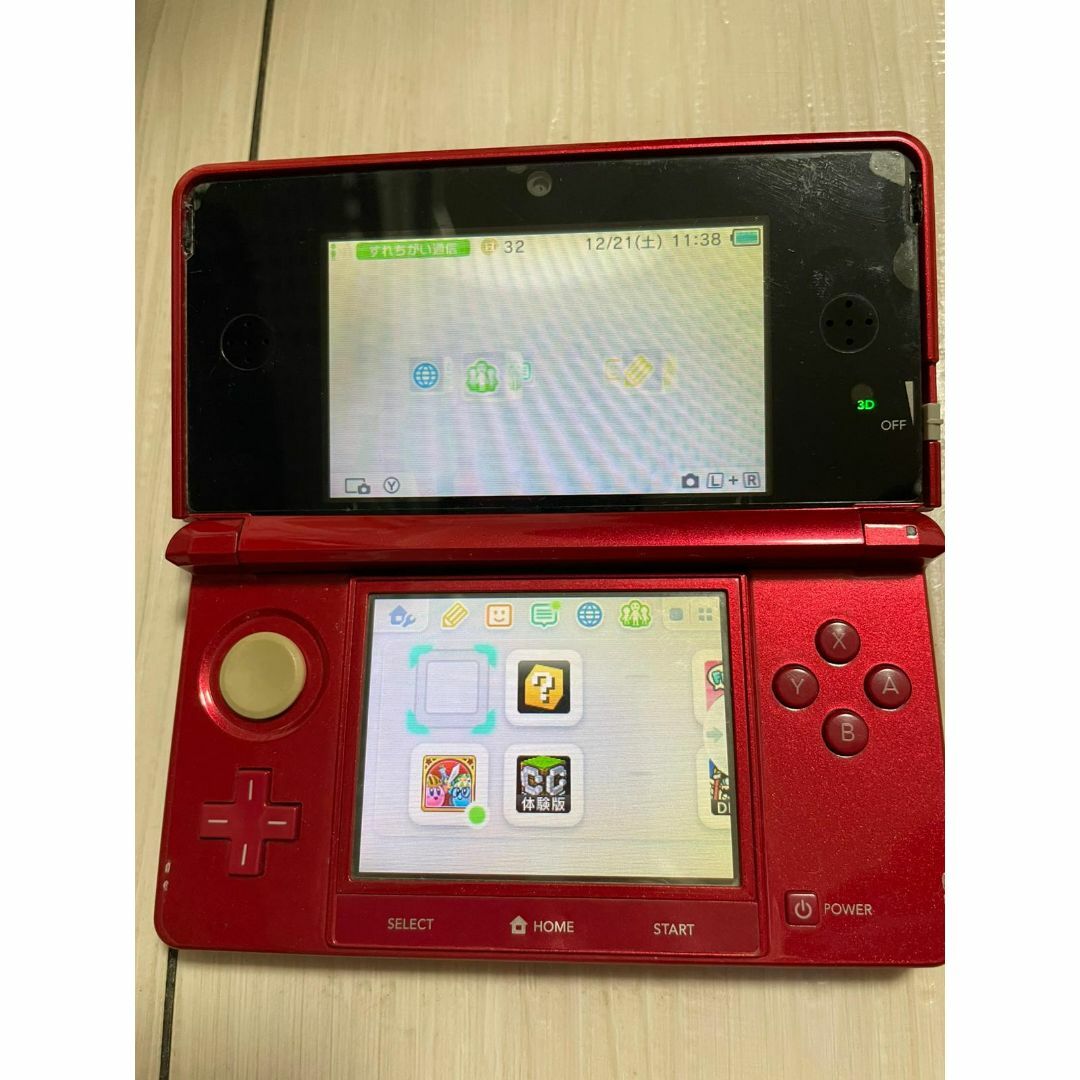 任天堂　3DS　Nintendo ３DS　本体　SDカード4GB
