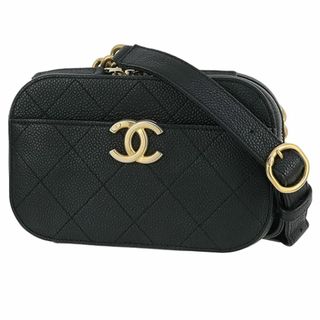 CHANEL - 【極美品】シャネル ボディバッグ マトラッセ ターン CHANEL - 【極美品】シャネル ボディバッグ マトラッセ ターン