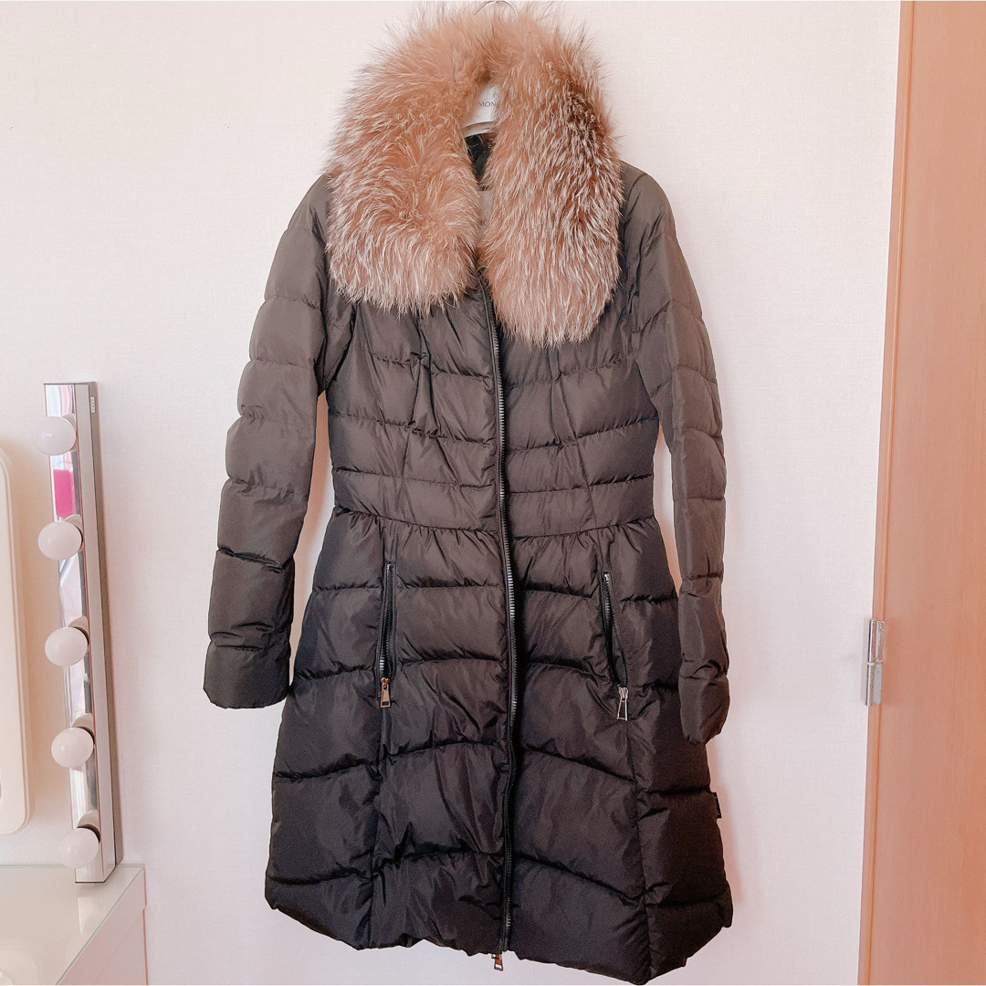 MONCLER - モンクレール ダウン レディース ファー 黒 ブラック MONCLER - モンクレール ダウン レディース ファー 黒 ブラック