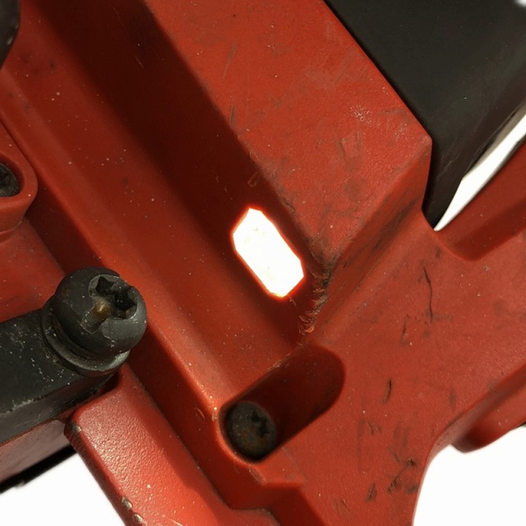 ☆中古品☆HILTI ヒルティ 充電式バンドソー SB 4-22 バッテリー ☆中古品☆HILTI ヒルティ 充電式バンドソー SB 4-22 バッテリー