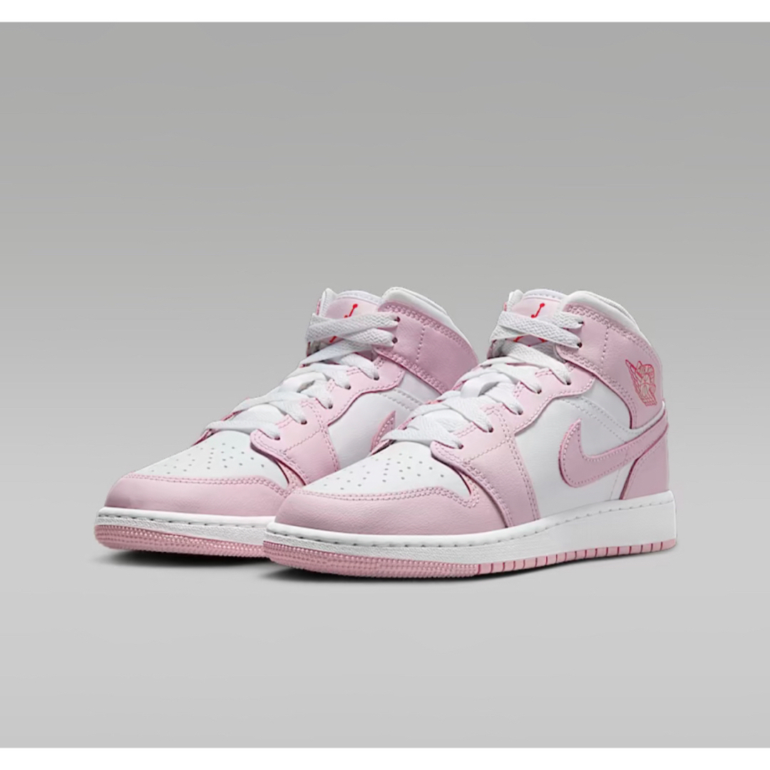 23.5cm【新品】NIKE GS AIR JORDAN 1 MID ピンク 23.5cm【新品】NIKE GS AIR JORDAN 1 MID ピンク