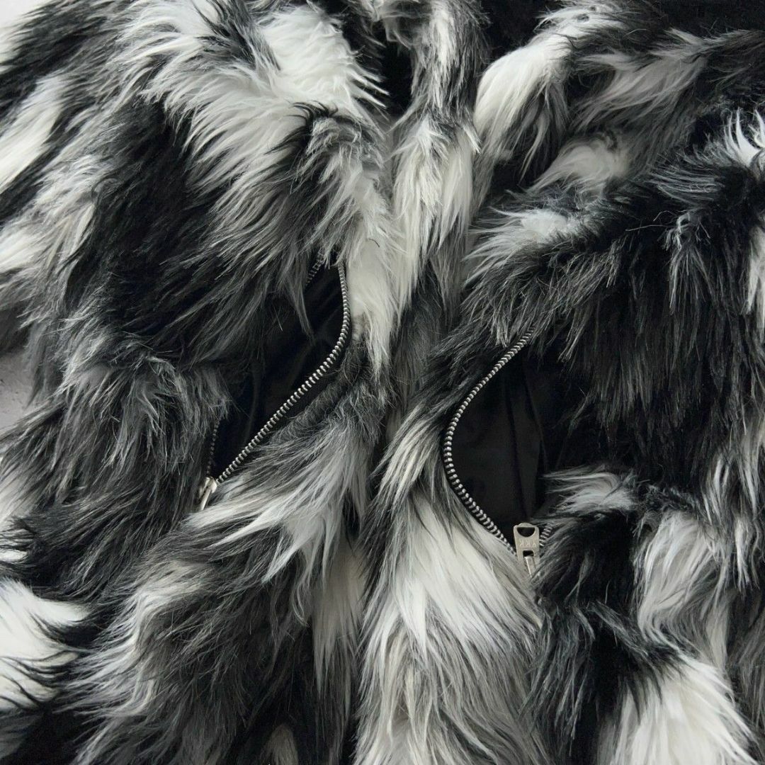CIVARIZE - CIVARIZE ファー パーカー ジャケット ブルゾン 白 CIVARIZE - CIVARIZE ファー パーカー ジャケット ブルゾン 白