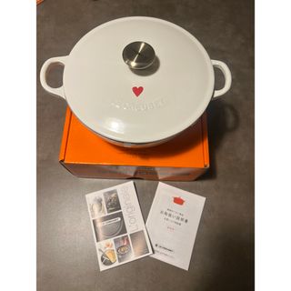 LE CREUSET(鍋/フライパン ・ ホワイト/白色系)のフリマ LE CREUSET(鍋/フライパン ・ ホワイト/白色系)のフリマ
