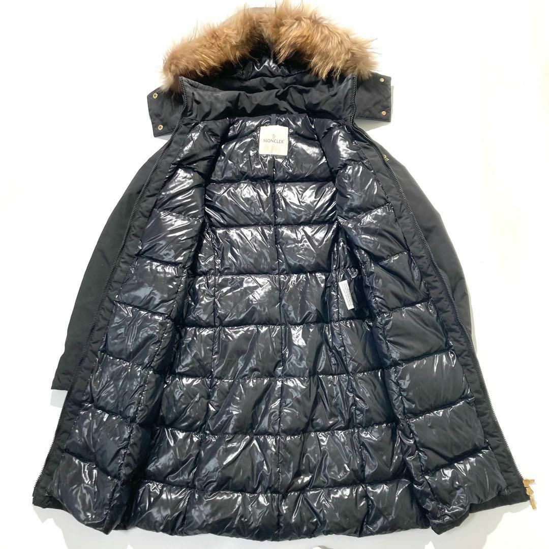 MONCLER - MONCLER ダウンジャケット POITIERS ブラック ベルト MONCLER - MONCLER ダウンジャケット POITIERS ブラック ベルト