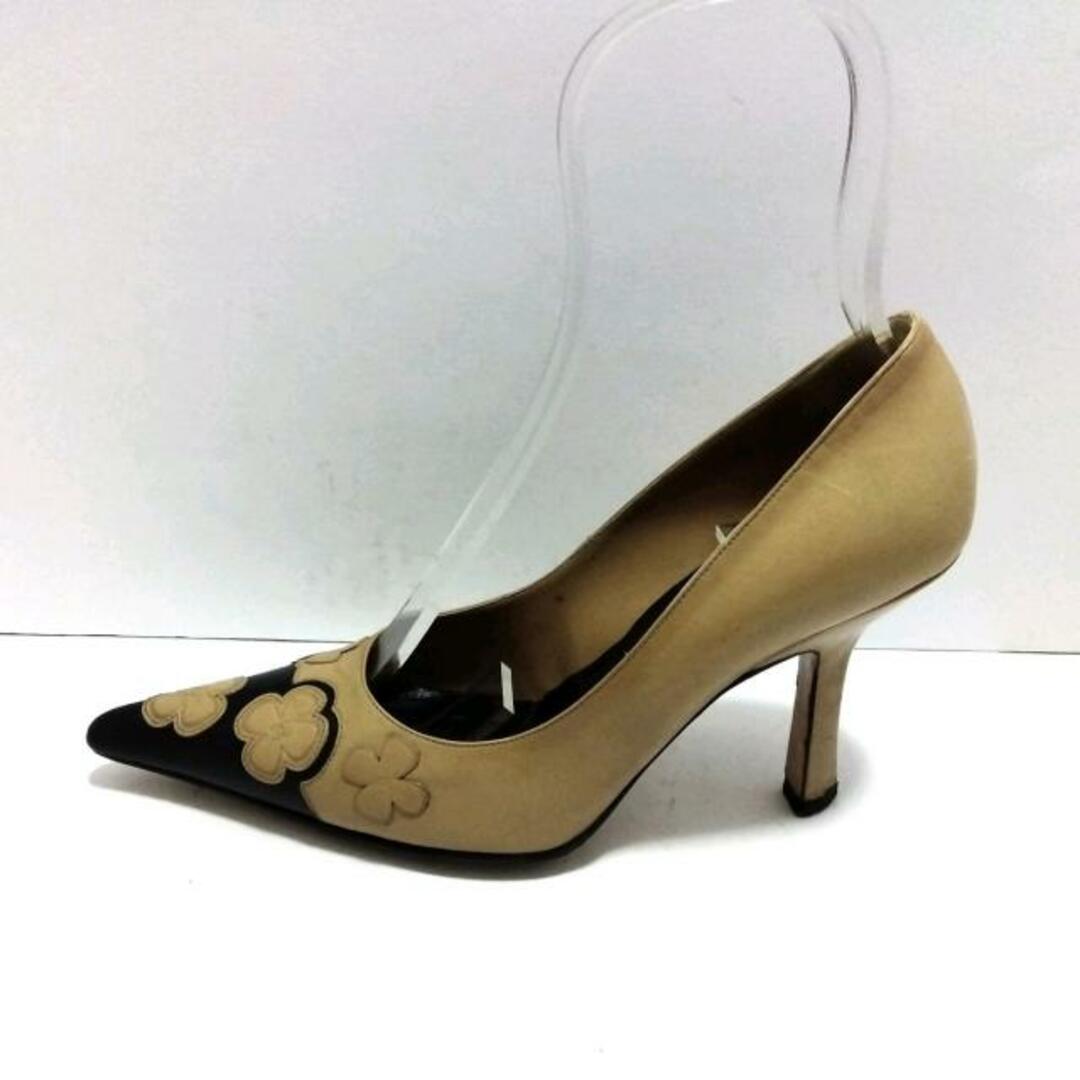 CHANEL(シャネル) パンプス 36 1/2C レディース - ライト CHANEL(シャネル) パンプス 36 1/2C レディース - ライト