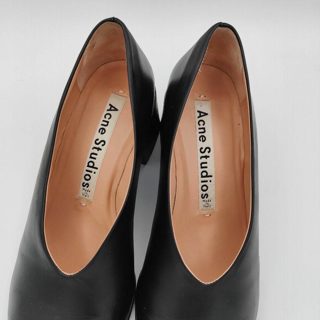 Acne Studious チャンキーヒール パンプス ブラック ブイカット Acne Studious チャンキーヒール パンプス ブラック ブイカット