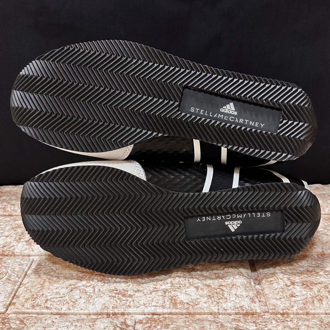 adidas by Stella McCartney - 新品 adidas by Stella McCartney adidas by Stella McCartney - 新品 adidas by Stella McCartney