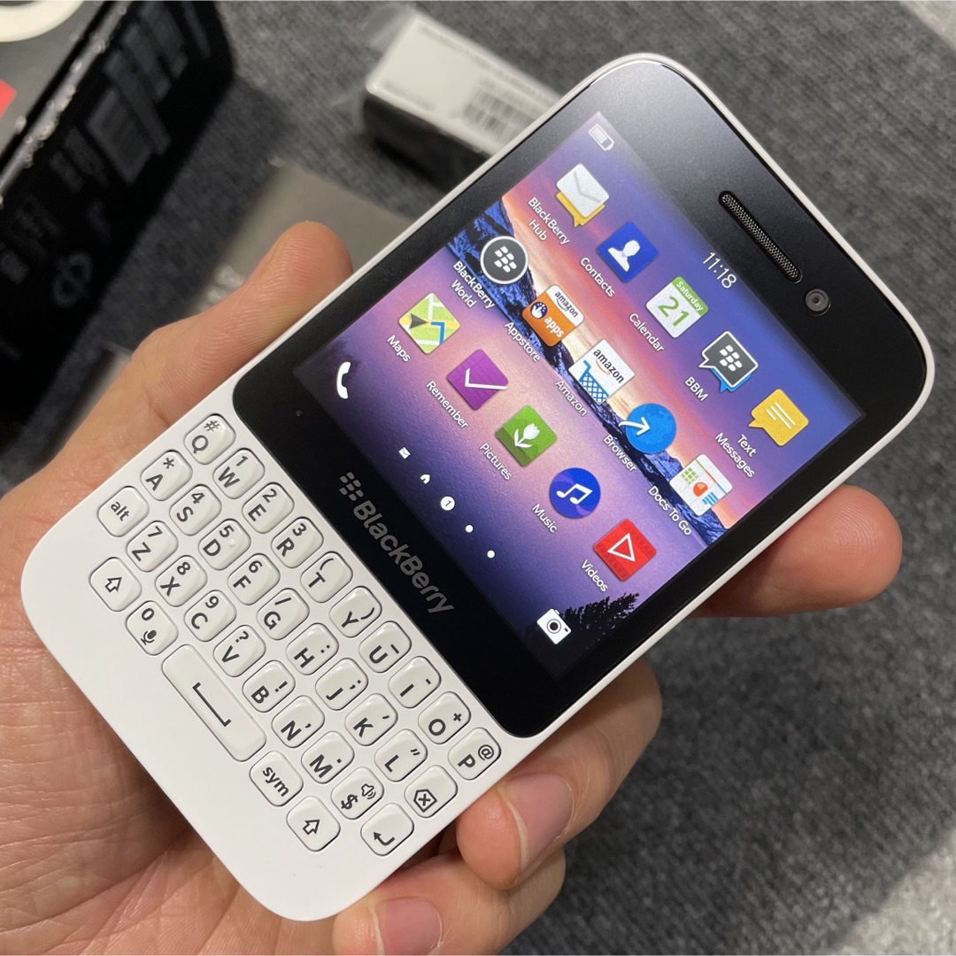 美品】ブラックベリーQ5 SIMフリー スマートフォン/携帯電話 美品】ブラックベリーQ5 SIMフリー スマートフォン/携帯電話