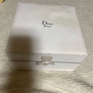 Christian Dior(小物入れ)のフリマアイテム一覧 Christian Dior(小物入れ)のフリマアイテム一覧