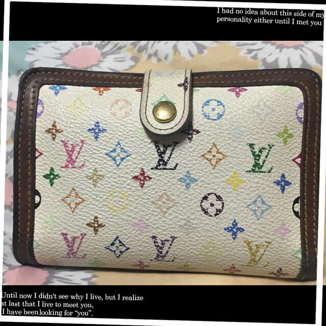 LOUIS VUITTON(ルイヴィトン)のヴィトンマルチカラー二つ折り財布♡65 レディースのファッション小物(財布)の商品写真