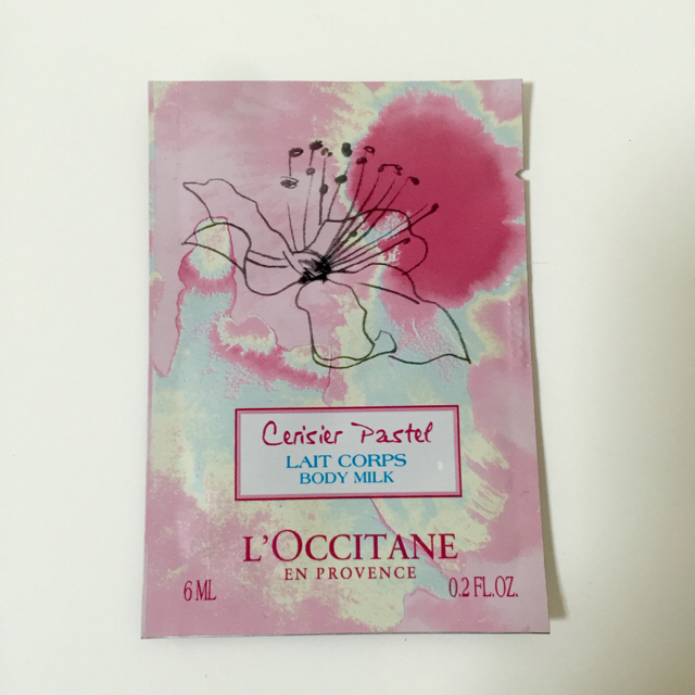 L'OCCITANE(ロクシタン)のpoinko様専用 ロクシタン チェリーパステルハンドクリーム コスメ/美容のボディケア(ハンドクリーム)の商品写真