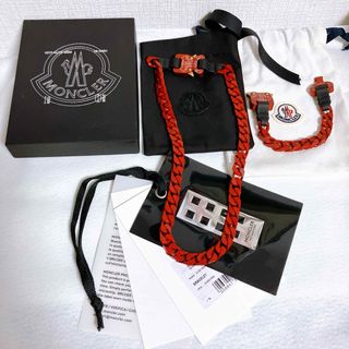 MONCLER(アクセサリー)のフリマアイテム一覧 MONCLER(アクセサリー)のフリマアイテム一覧