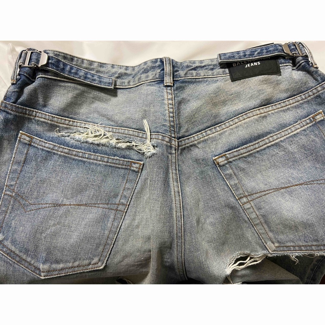 BALENCIAGA - BALENCIAGA DESTROYED SKATER JEANS の通販 by BALENCIAGA - BALENCIAGA DESTROYED SKATER JEANS の通販 by