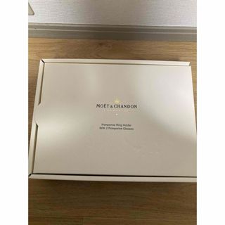モエエシャンドン(MOËT & CHANDON)の【新品未使用品】MOET&CHANDON シャンパンペアグラス　リング型ホルダー(グラス/カップ)