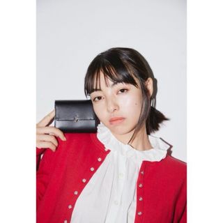 アニエスベー(agnes b.)のカーディガン　アニエスベー　レッド(カーディガン)