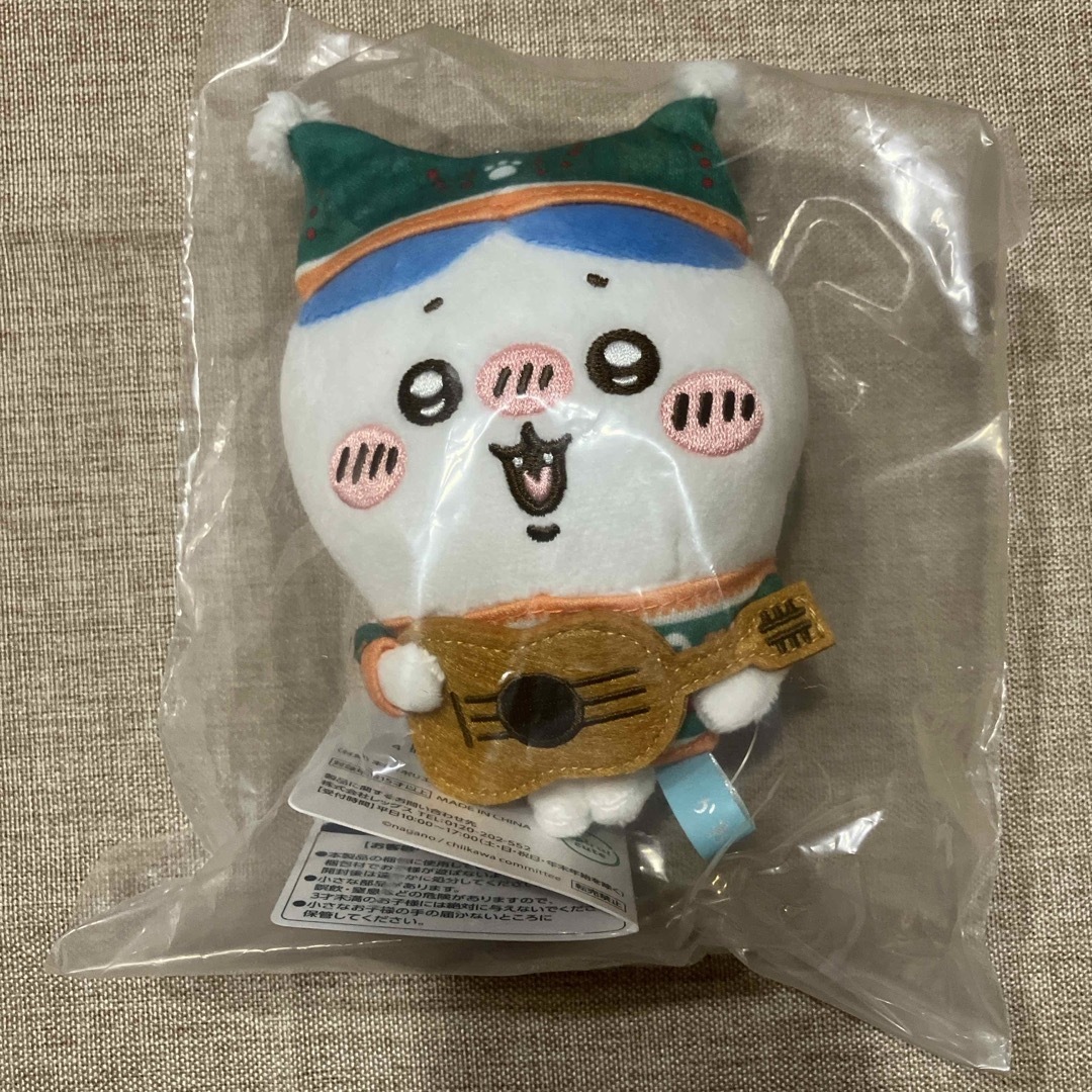 ちいかわ エニマイくじ D賞 ぬいぐるみキーホルダー ハチワレ 近づき ちいかわ エニマイくじ D賞 ぬいぐるみキーホルダー ハチワレ 近づき